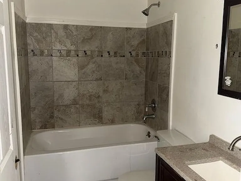 848 Riverview Ter #306 — Photo 8