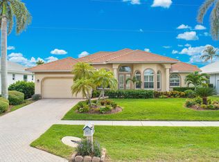 1085 Cottonwood Ct, Marco Island, FL 34145