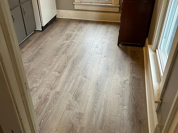 4th image of 425 Arthur St #425.5