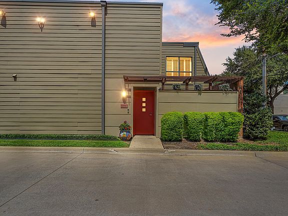 5th image of 3913 Buena Vista St Unit A