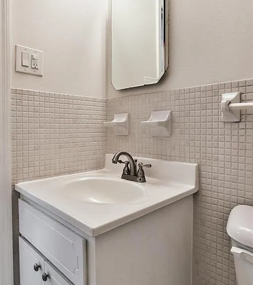 1041 N Clay Ave #C-20 — Photo 21