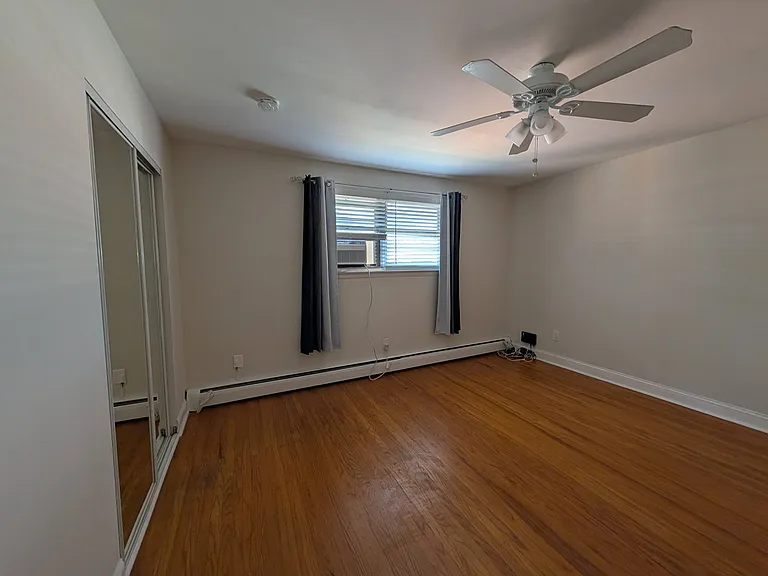 340 Woodlawn Ter #F5 — Photo 9