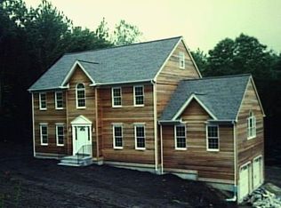 20 Cobblers Mill Rd, Newtown, CT 06482