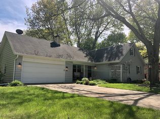 905 Crestline Dr, Normal, IL 61761