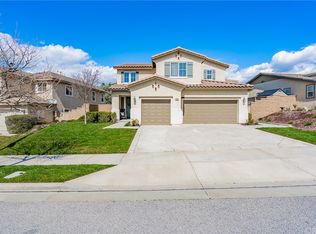 34082 Corktree Rd, Lake Elsinore, CA 92532