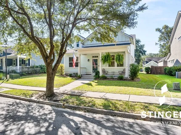 321 Coquinas Ln, Beaufort, SC 29906