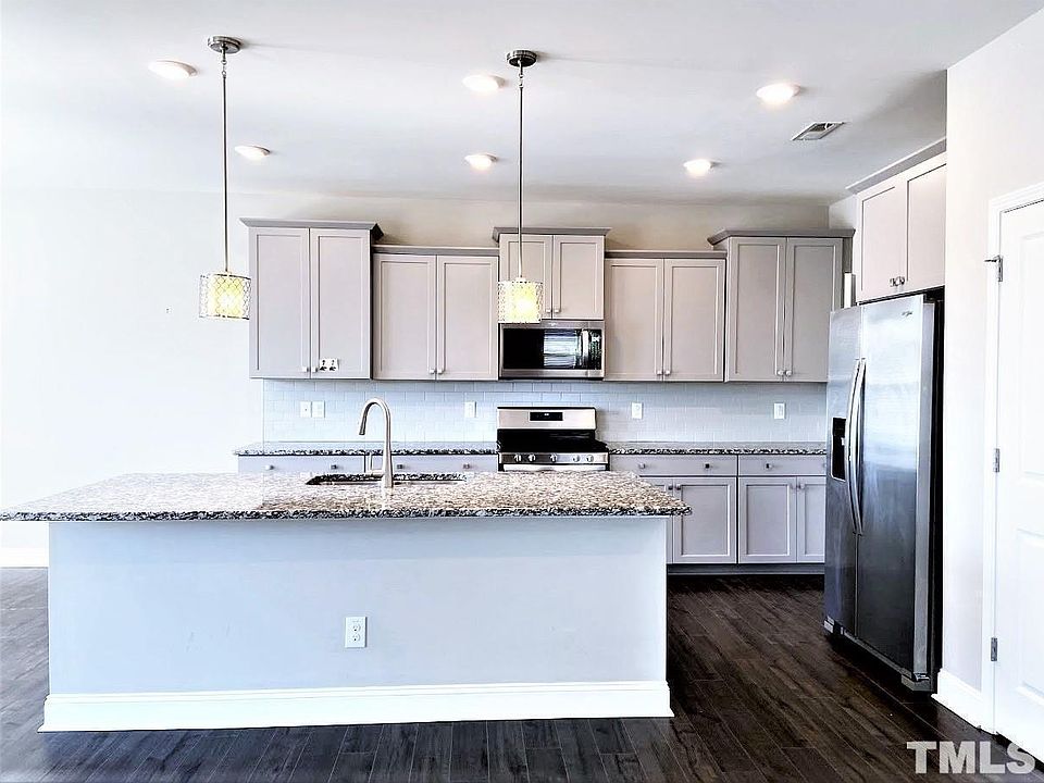 4046 Reunion Creek Pkwy, Apex, NC 27539 | Zillow