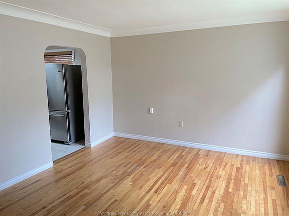 5th image of 1841 Aubin Rd