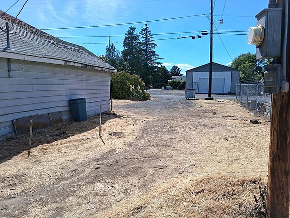 5th image of 41 Jennings Ln