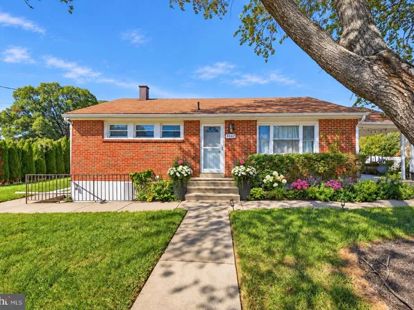 4842 67th Ave, Hyattsville, MD 20784