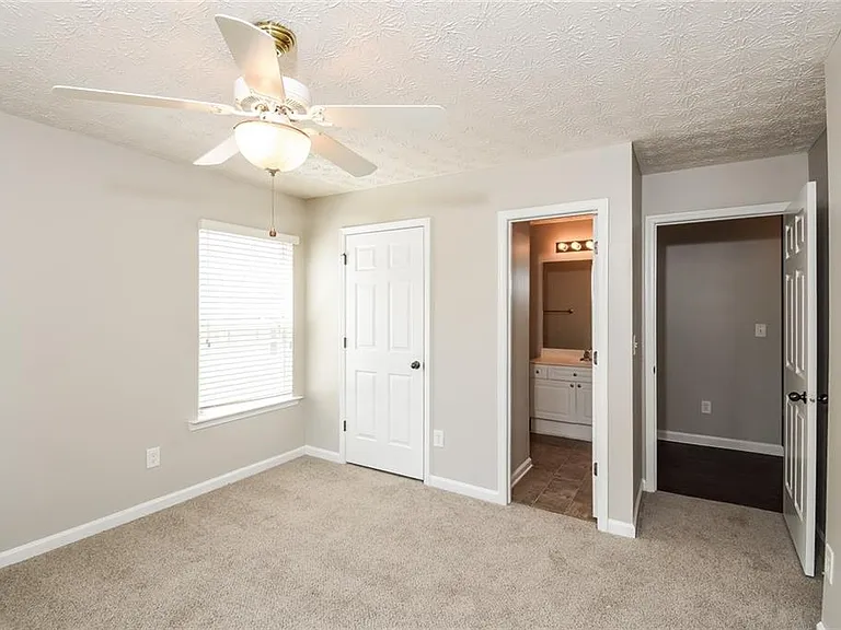 4049 Hill Station Ct — Photo 11