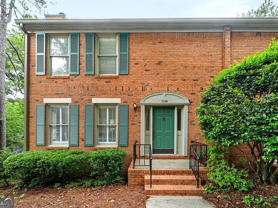 1st image of 1158 Morningside Pl NE