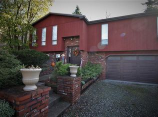 1806 Naser Rd, North Versailles, PA 15137