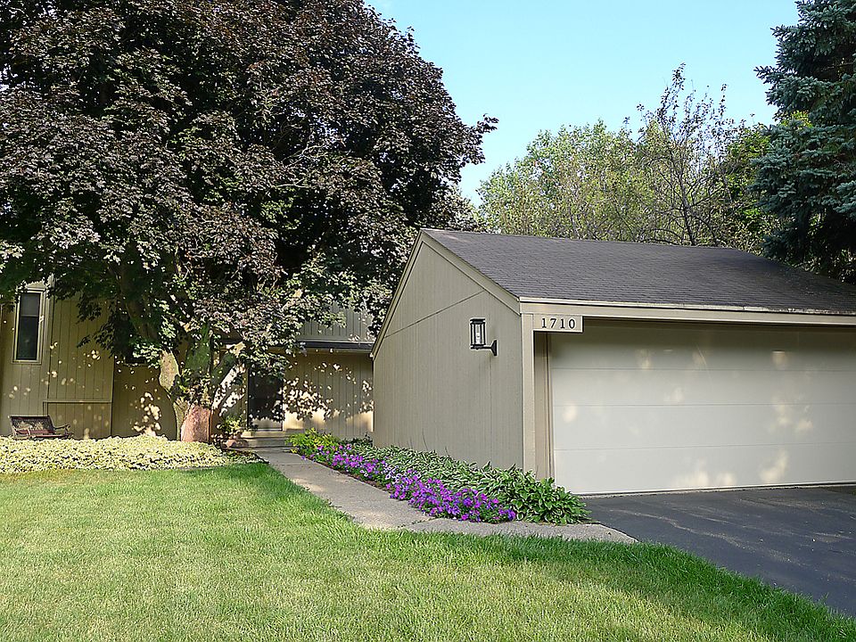1st image of 1710 Weston Ln N