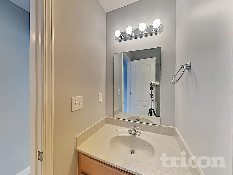 12401 Walden Lea Dr — Photo 13