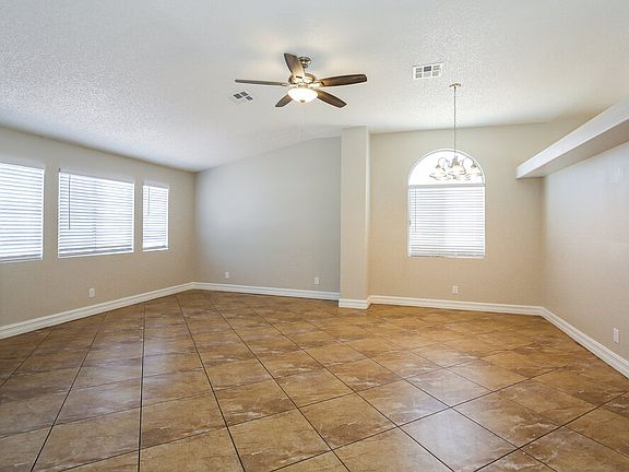 5th image of 3405 W Red Coach Ave