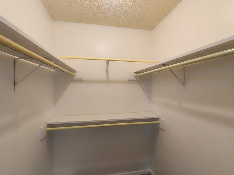 403 W Heritage Dr — Photo 17
