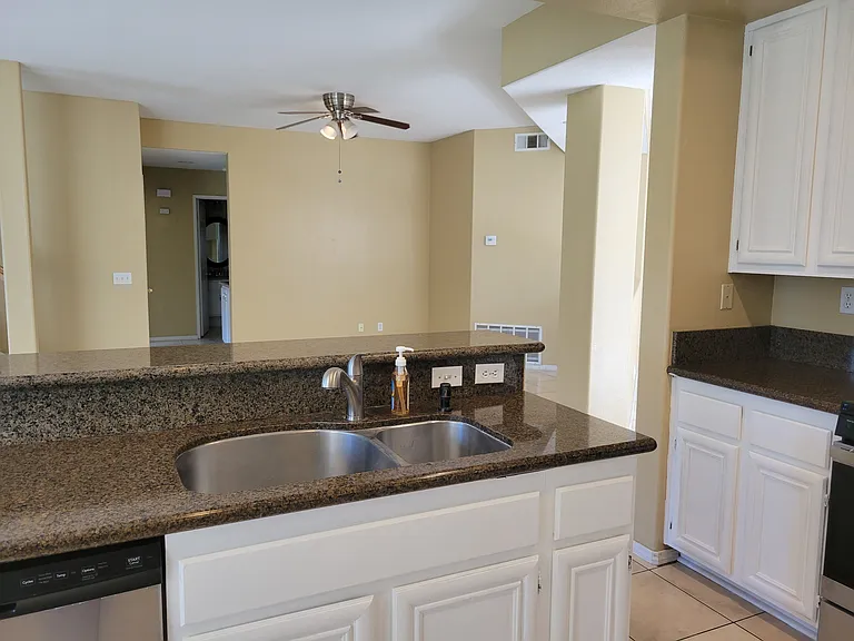 37151 Santa Rosa Glen Dr — Photo 5