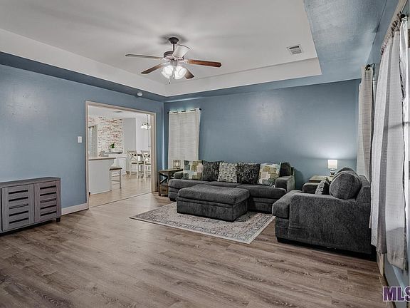 5th image of 33667 Fairhaven Ave