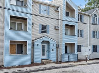 7 Gibbs St APT 12, Worcester, MA 01607