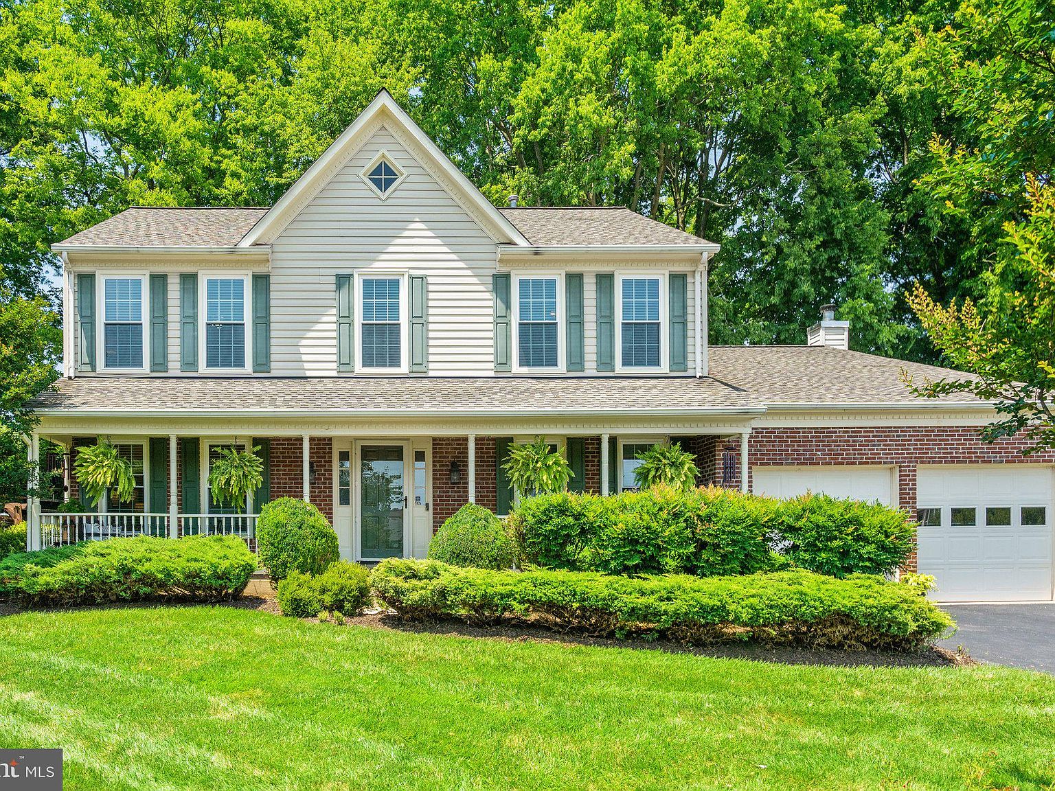 9300 Saffron Hill Ct, Manassas, VA 20110 Zillow