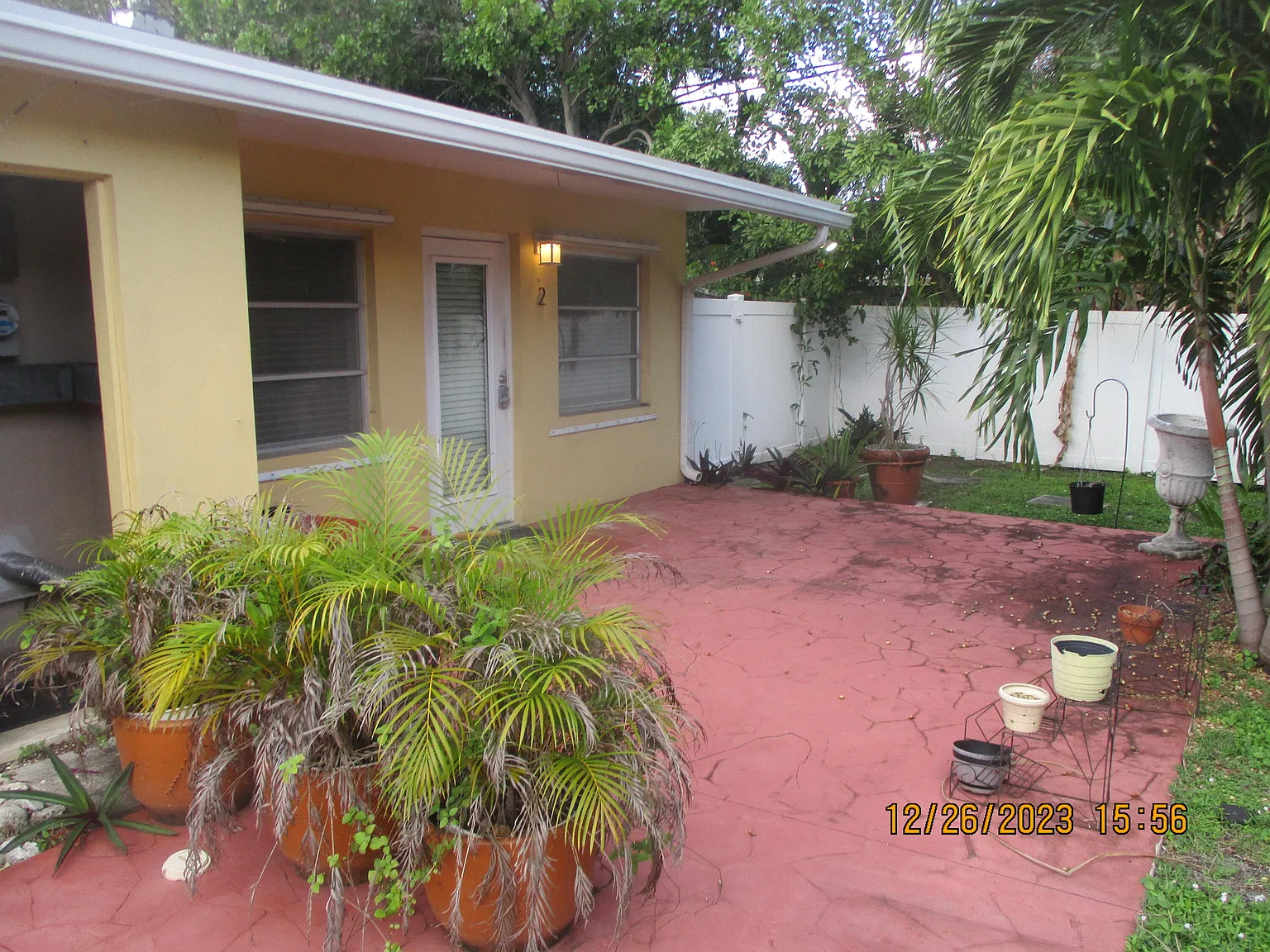 1 bed, 1.0 bath, 650 sqft, $1,595 — Photo 1