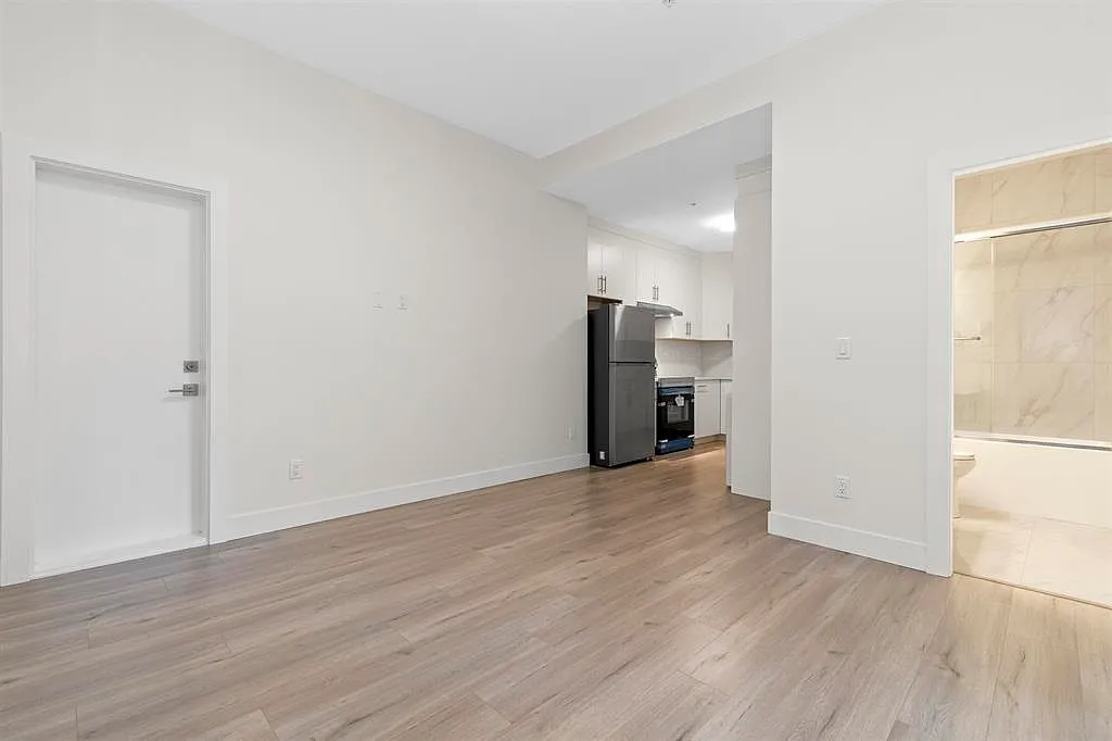 2 bed, 650 sqft, $1,500 — Photo 4