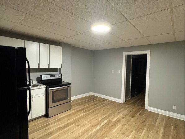 1079 3rd Ave APT 4
