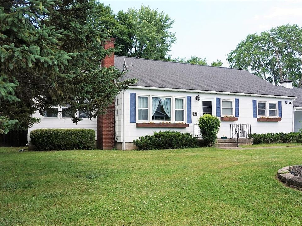 2nd image of 27 Koeppel Ave