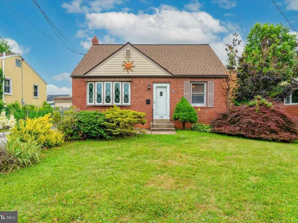 1214 Vauclain Ave, Woodlyn, PA 19094