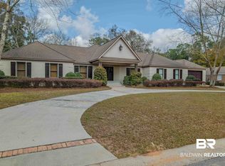 695 Greenwood Ave, Fairhope, AL 36532