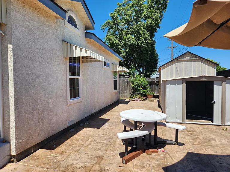 8577 Galindo Dr — Photo 15