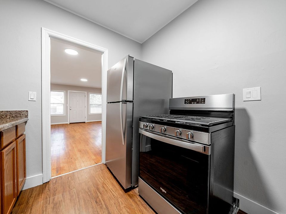 1st image of 4517 N Montana Ave #0