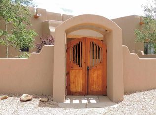 6 S Arroyo Ridge Rd, Santa Fe, NM 87508