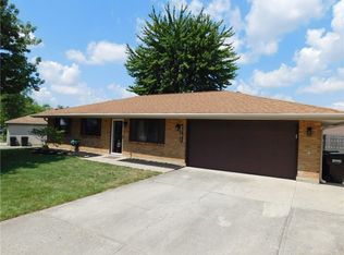 2701 Weeping Willow Dr, Dayton, OH