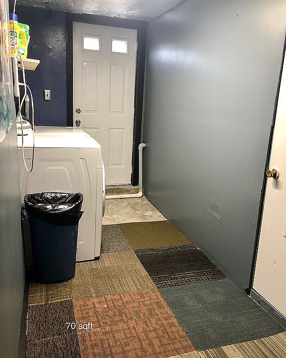 2nd image of 19 Cottage St