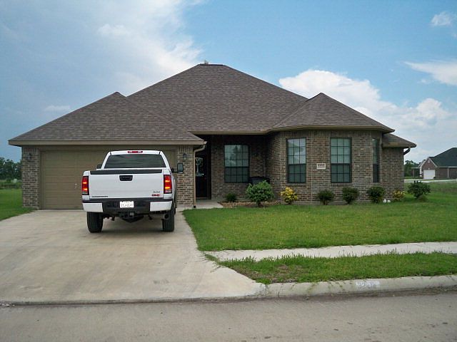 1st image of 3225 El Camino St