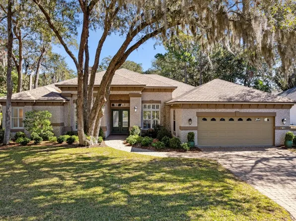 1607 Regatta Dr, Fernandina Beach, FL 32034