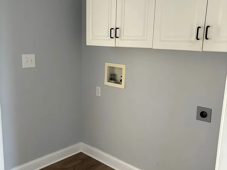 1406 Windcrest Ct — Photo 9
