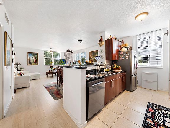 3rd image of 2401 NE 65th Street #507