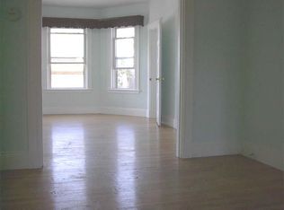 262 Maverick St #2, Boston, MA 02128