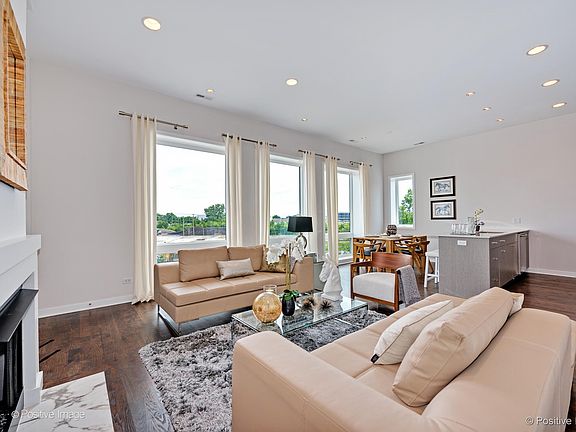 3rd image of 6516 W Palmer St #2W