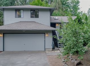18101 NE 159th St, Woodinville, WA 98072
