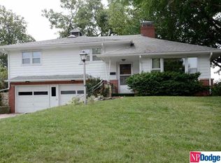 8529 Evans St, Omaha, NE 68134