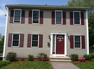 30 Manila Ave, Woonsocket, RI 02895