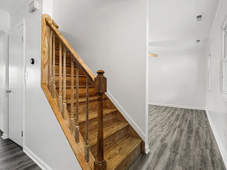 3423 Club House Rd — Photo 4