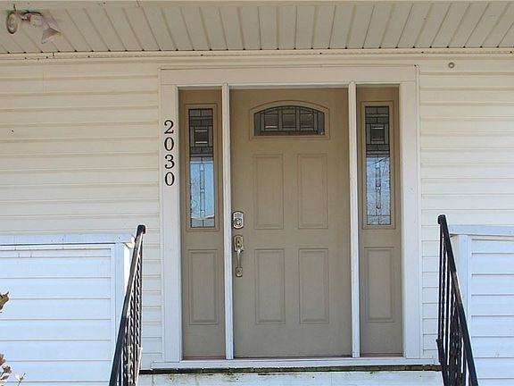 4th image of 2030 16th St