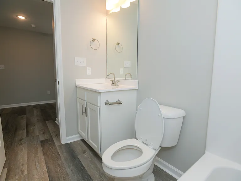 2044 Dolly Dr — Photo 14