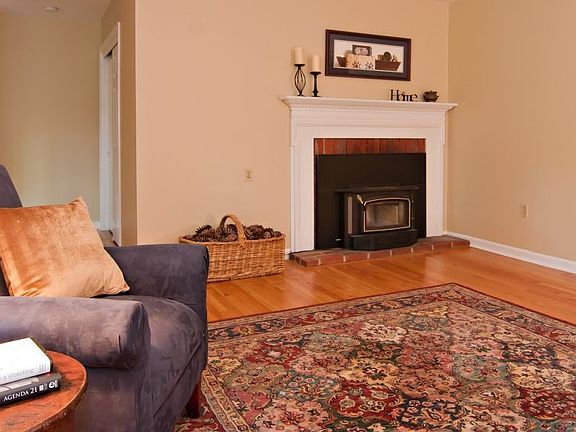 LIVING ROOM FIREPLACE