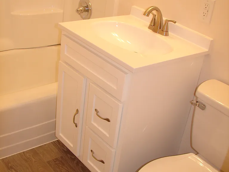 301 E Alice St — Photo 14